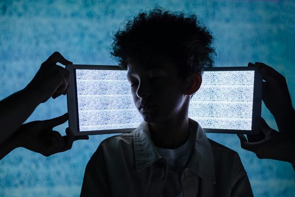 Attirer les Milléniaux : Décrypter leurs Aspirations et Répondre à leurs Exigences
